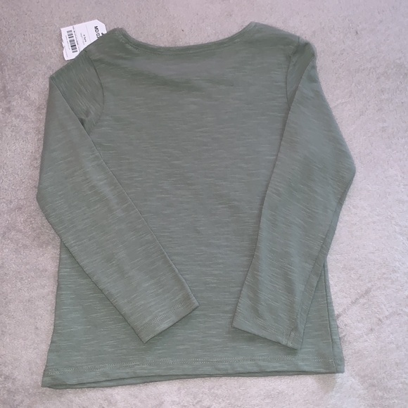 Next, little girl shirt bundle, size 4-5 years - Picture 4 of 9